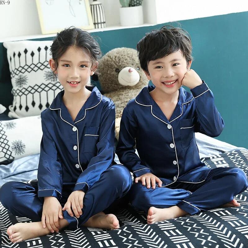 Luxurious Spring Pajamas Suit for Children: Comfort and Style Combined!