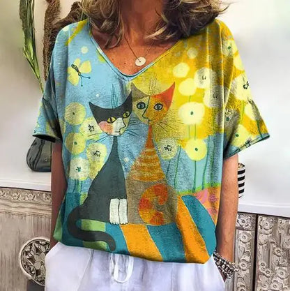 Summer Short Sleeve T-Shirt with Kitten Graphic