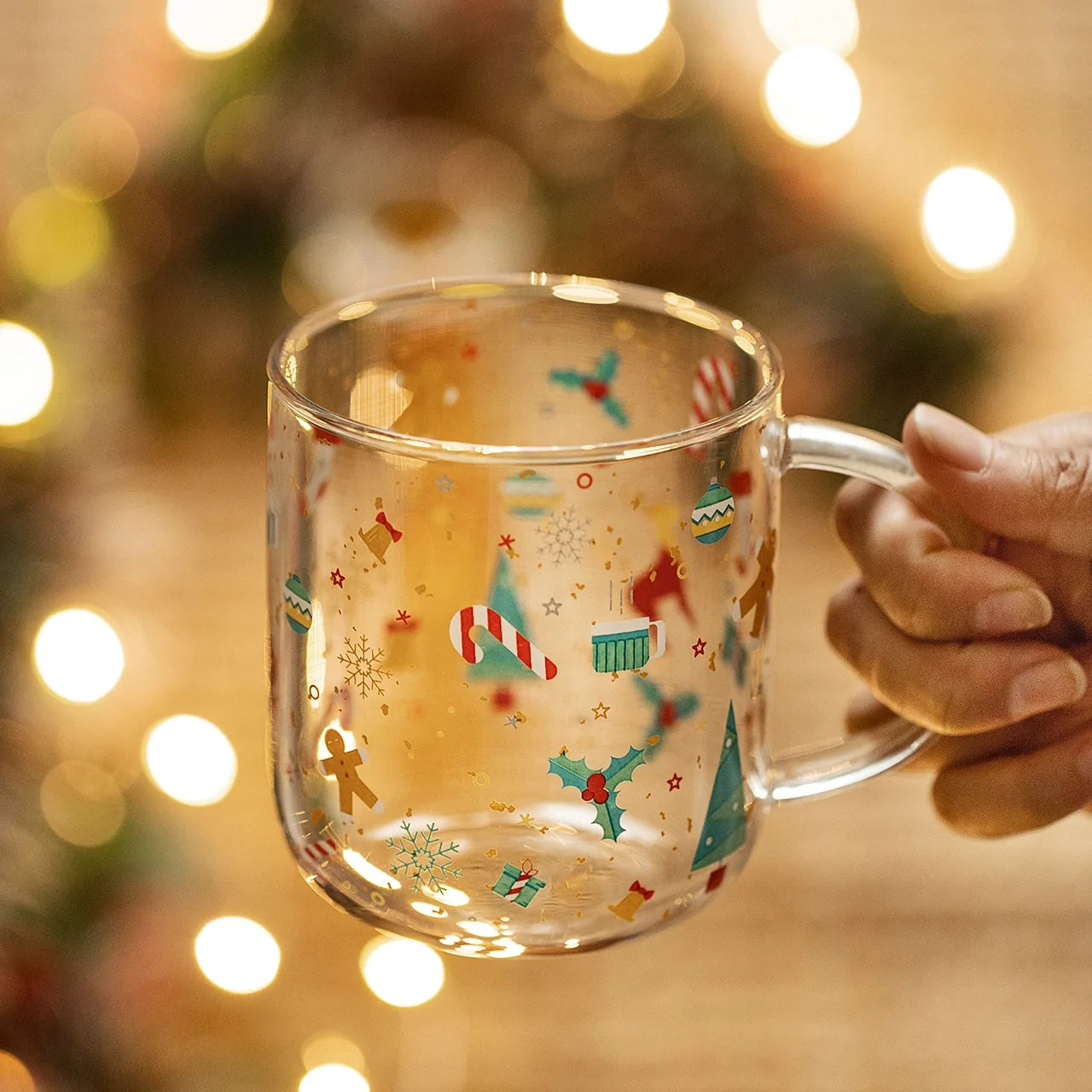 Creative Christmas Panda Glass Mug – Adorable & Festive Holiday Drinkware 🎅🐼