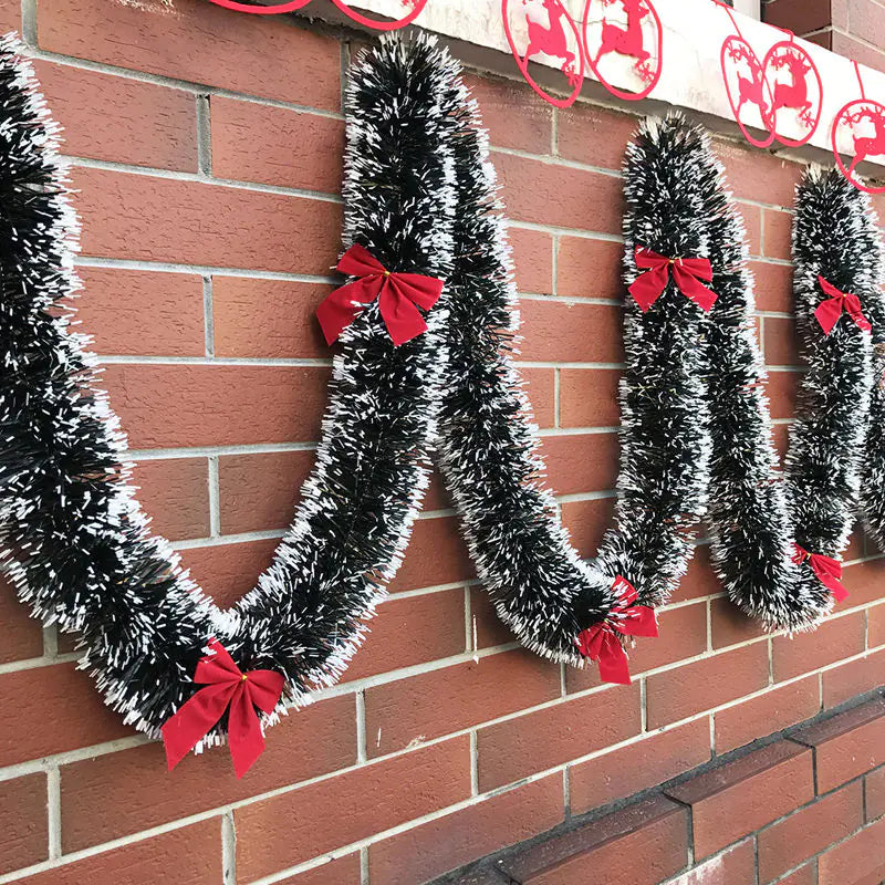 Christmas Garland for Holiday Décor | Elegant, Durable, and Festive | 2m Strip with Bowknot & Ball Design Options