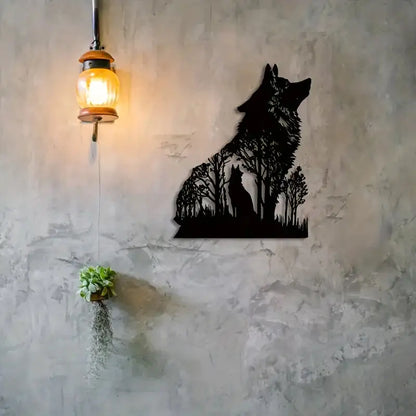 Halloween Black Wolf Wall Decoration - Bold and Spooky Metal Art