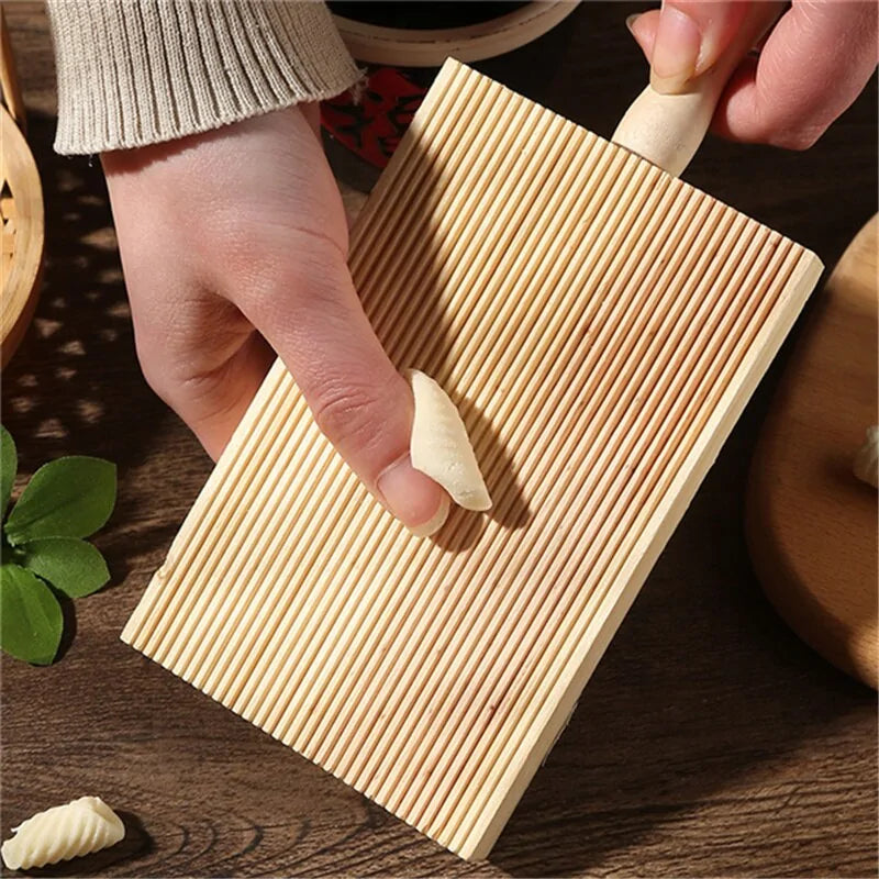 Master Homemade Pasta Effortlessly with the Perfect Wooden Pasta Maker Board - Home Kartz