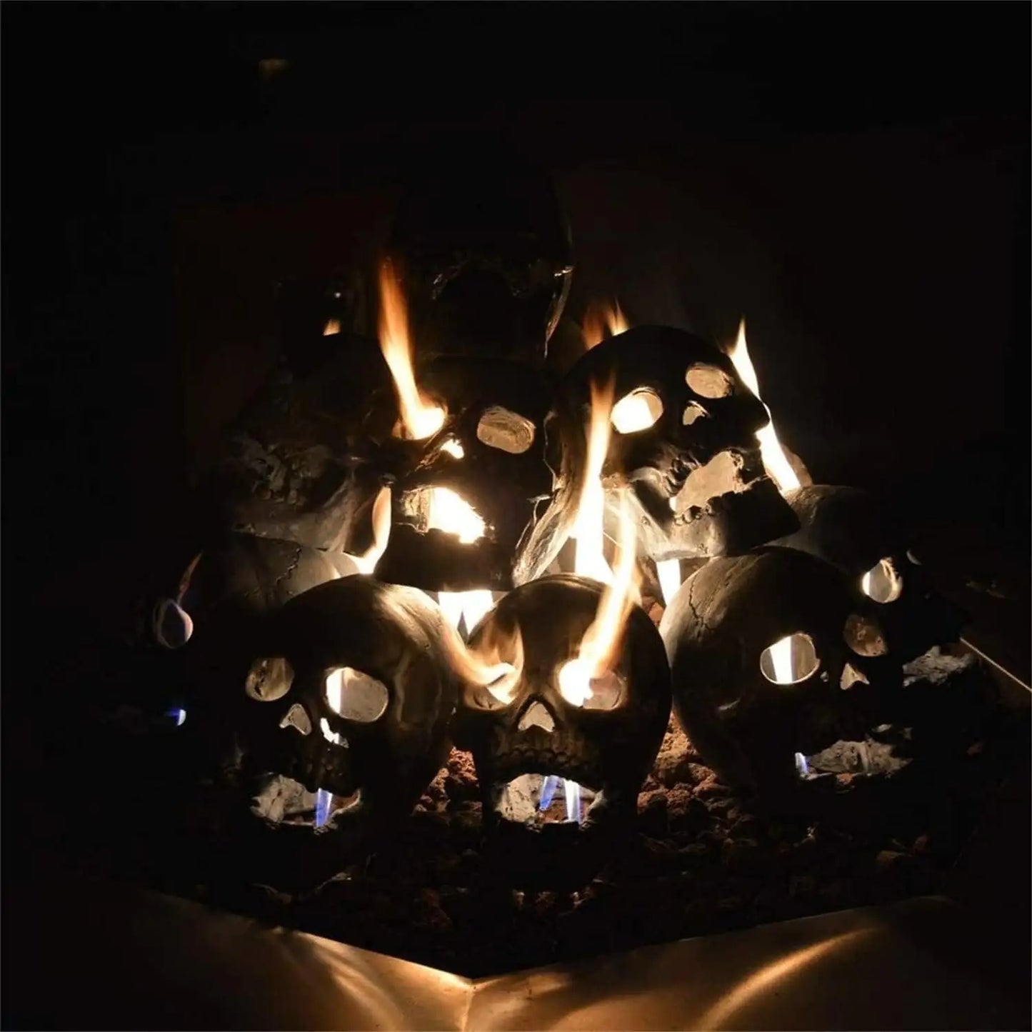 Halloween Fire Pit Skulls – Create Spine-Chilling Thrills at Your Fire Pit! 🎃