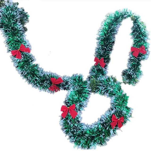 Christmas Garland for Holiday Décor | Elegant, Durable, and Festive | 2m Strip with Bowknot & Ball Design Options