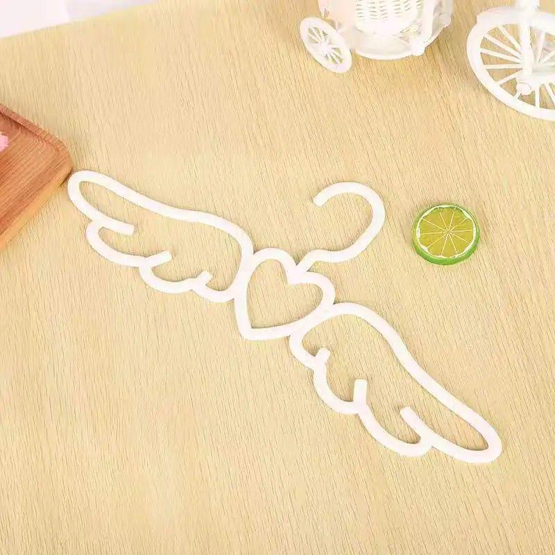 Angel Wing Shape Non - Slip Hanger Set