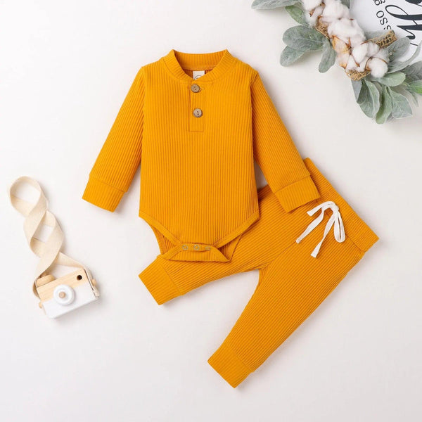 Cozy and Stylish Baby Knit Autumn Clothes