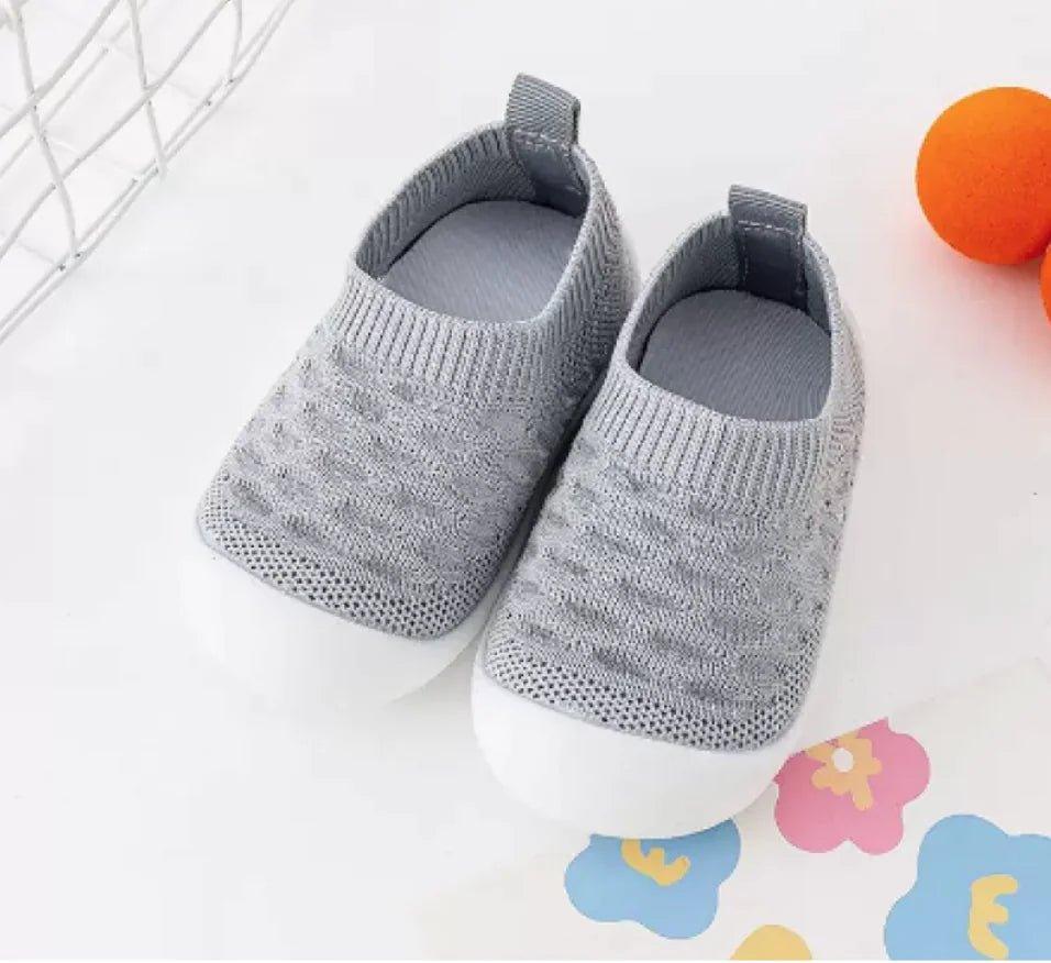 Baby Non - Slip Soft Sole Walking Shoes for Spring and Autumn