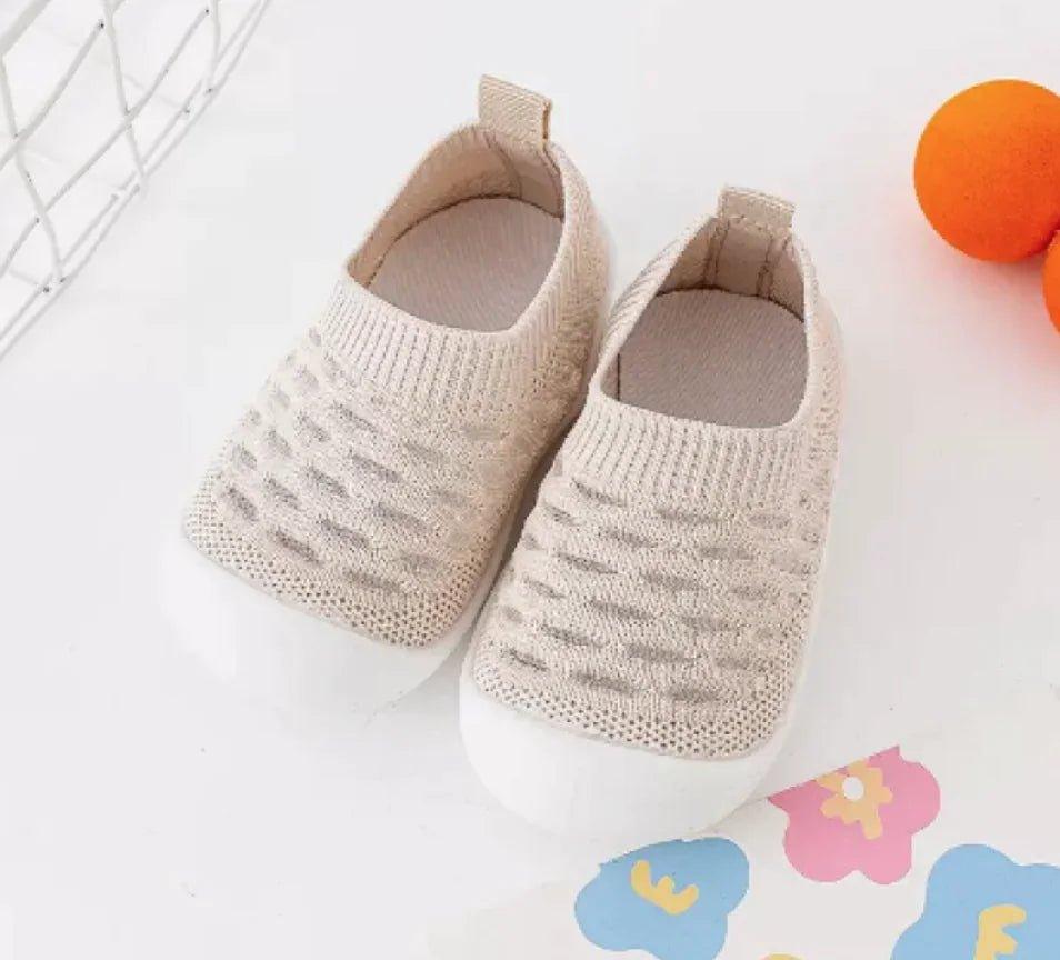 Baby Non - Slip Soft Sole Walking Shoes for Spring and Autumn