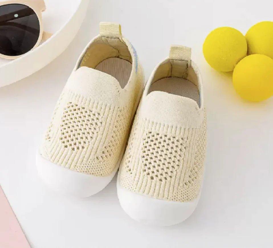 Baby Non - Slip Soft Sole Walking Shoes for Spring and Autumn