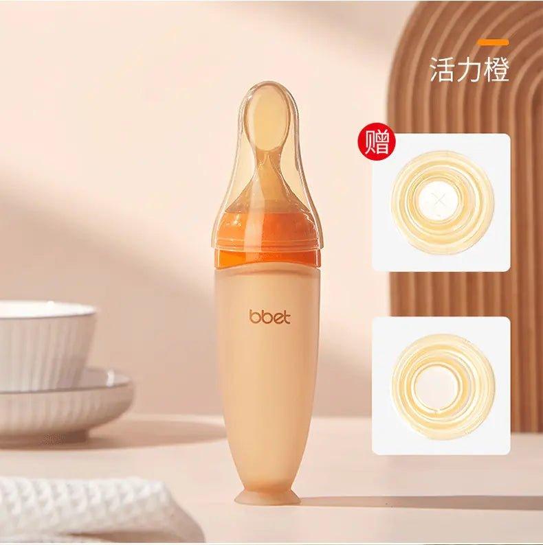 Embrace Stress-Free Feeding with the Baby Feeding Squeeze Bottle