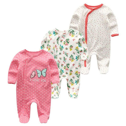 Embrace Autumn Elegance with Our Newborn Full Sleeve Clothing Set – Perfect for Your Little One!