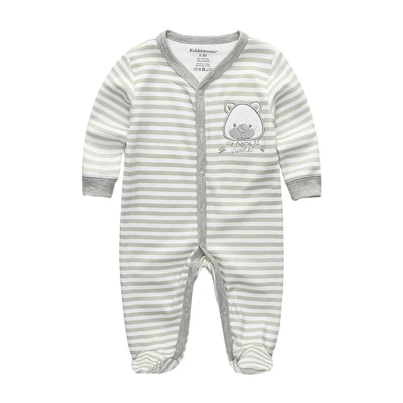 Embrace Autumn Elegance with Our Newborn Full Sleeve Clothing Set – Perfect for Your Little One!