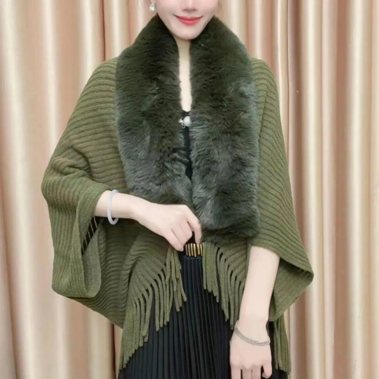 Knitted Fringed Fur - Neck Shawl