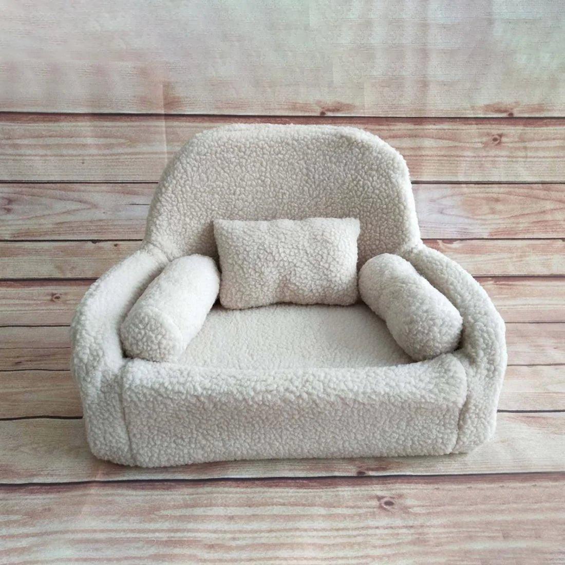 Mini Posing Sofa