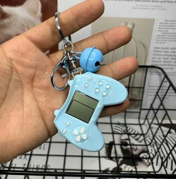 Retro Game Console Keychain Built - in 7 Games