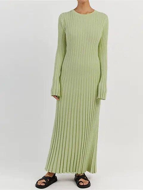 Ribbed Knit Maxi Dress: Elegant Autumn Style