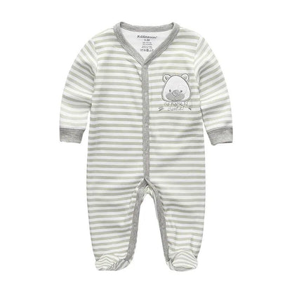 Embrace Autumn Elegance with Our Newborn Full Sleeve Clothing Set – Perfect for Your Little One!